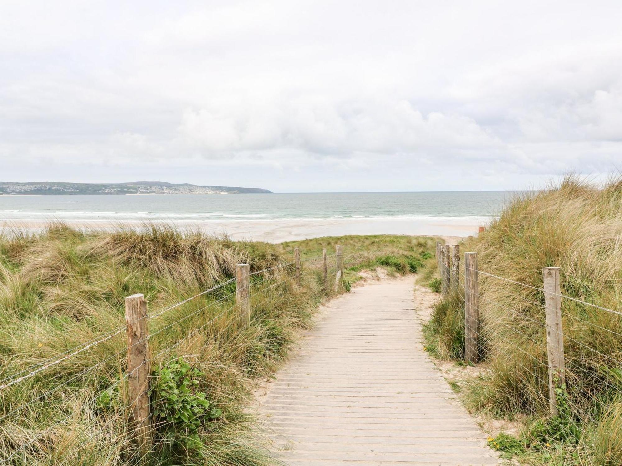 1 Queensway Gardens Hayle Exteriör bild